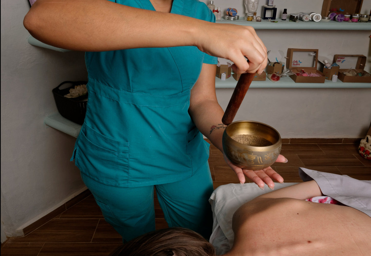 Masaje holístico y equilibrio de chakras